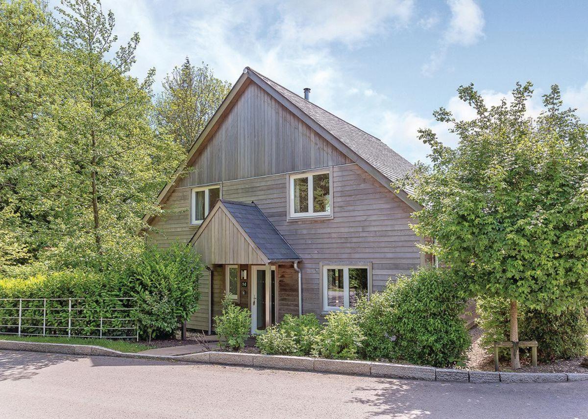 Swandown Lodges Chard Exterior foto